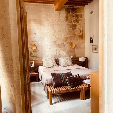 Bon Jour Uzes Apartment Exterior photo